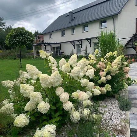 팜스테이 Sarnia Polana Kostrzyca