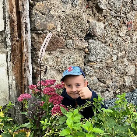 팜스테이 Sarnia Polana Kostrzyca