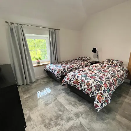 Sarnia Polana Basen, Jacuzzi, Natura 农家乐